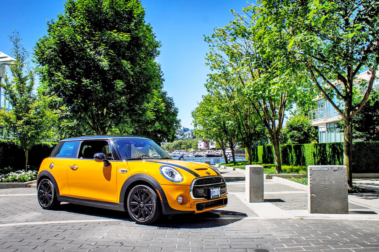 <b>MINI: </b>Dear Mini. Thank you for being yourselves. Mostly, we’re grateful that the new Cooper looks pretty much just like the old one, so nobody gets too confused. Also, thanks for keeping front-wheel-drive cars fun.