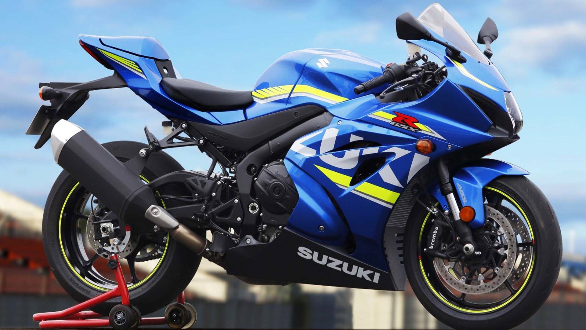 Suzuki’s iconic GSX-R1000 gets a big upgrade late in 2016 for the 2017 model year. The newest iteration will have a variable valve timing-equipped 999cc engine good for around 200 hp, with a ten-stage traction control system. However, it won’t have an inertia measurement unit <em>a la</em> the Yamaha YZF-R1 or the Ducati 1299 Panigale, which means a less electronics-heavy riding experience. Showa Balance Free Forks with a remote damping valve and similarly setup rear shock should improve ride comfort at low speed and grip at high speed.